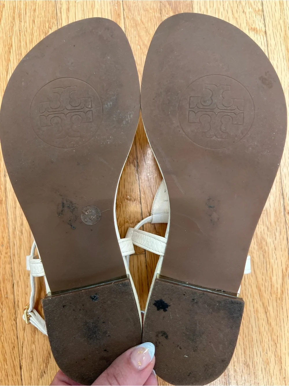 Tory Burch Britton White Leather Logo Thong Sandals with Gold Hardware